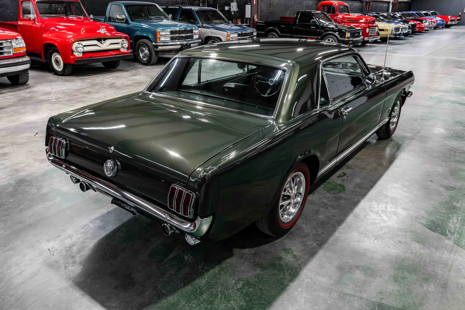 1966-Ford-Mustang-Ivy Green Metallic-6F07A241889-37.jpg